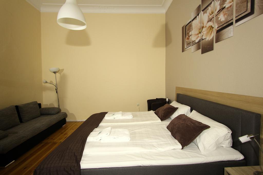 Hotel Elegia Am Kurfuerstendamm Berlin Room photo